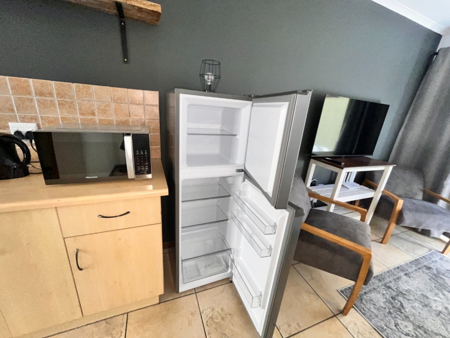 1 Bedroom Property for Sale in Ferreira Town Eastern Cape